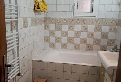 Apartament cu 2 camere decomandat în Broșteni - 4