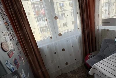 Apartament cu 3 camere decomandat în Trivale - 7