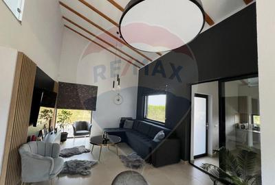 Casa / Vila cu 5 camere de vanzare in zona Exterior Nord - 2