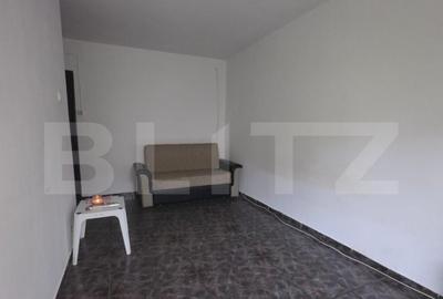 Garsoniera, 22 mp, zona Democratiei - 2