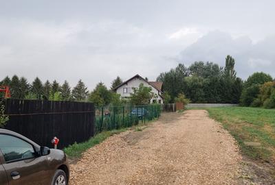 Teren de 514 mp, în Stupini - 6