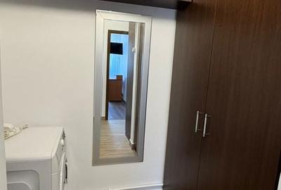 Apartament cu 3 camere în Mioriței