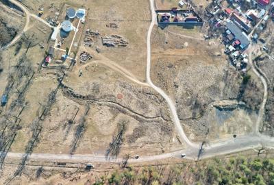 Teren intravilan - 11