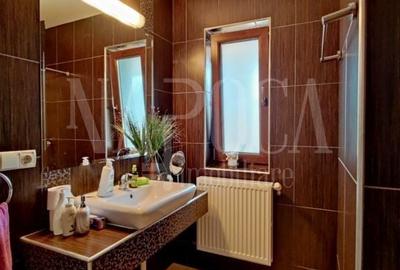 Casă individuală cu 7 camere cu Canalizare în Someșeni - 23