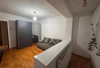 Apartament cu 2 camere decomandat în P-ța Unirii - 2