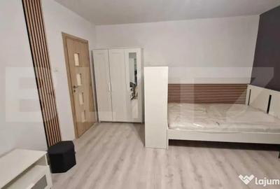 Garsonieră semidecomandată în Central - 1