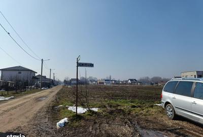 Teren de 2000 mp, în Central - 3