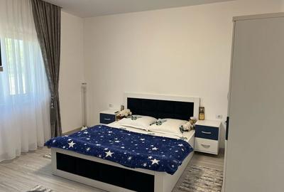 Casă cu 4 camere în Central - 2