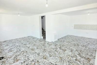 Casă individuală cu 4 camere cu Teren 350 Mp în Berceni - 5