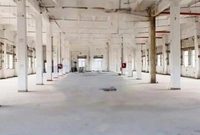 Spațiu comercial, de 1,500 mp, în Spital - 3