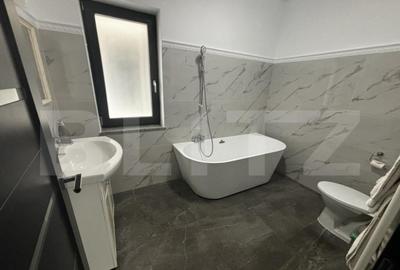 Inchiriere apartament cu 2 camere, 74 mp, zona Piata de Vech - 1