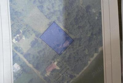 Teren de 1200 mp, în Valea Bisericii - 1