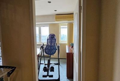 Apartament cu 4 camere în Decebal - 4