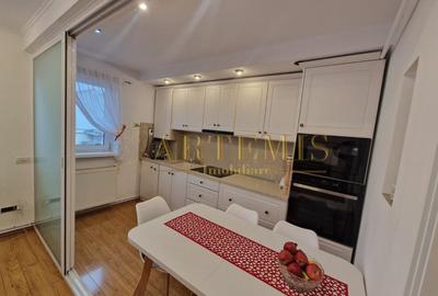 Apartament de 3 camere, decomandat, 90 mp., zona Stefan cel Mare. - 3