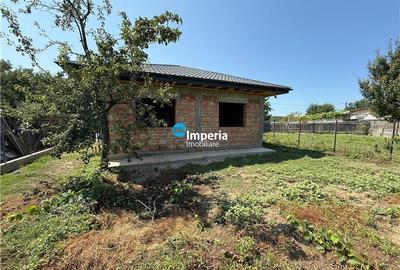 Vila de Vis Casa Ciurbesti  3 Camere, 500 mp Teren, Liniste si Confort! - 2