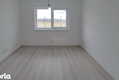 Casă cu 3 camere cu Teren 500 Mp în Noua - 17