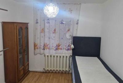 Apartament cu 3 camere semidecomandat în Păcurari - 5