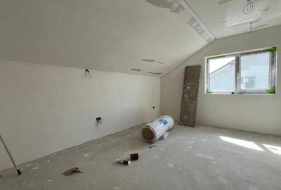 Casă individuală cu 4 camere cu Canalizare în Moșnița Veche - 13