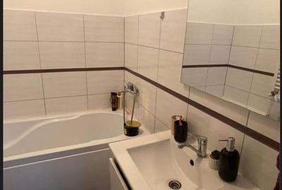 Metroul 1 Decembrie- strada Trapezului - garsoniera imobil nou 2019 - 8