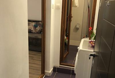 Garsonieră semidecomandată în Titan - 2