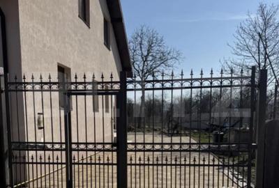 Casă cu 3 camere cu Teren 3200 Mp în Central - 2