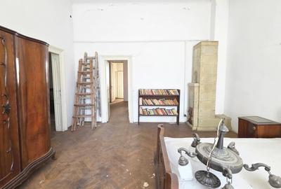 Uranus - O casa de renovat cu potential deosebit! - 13