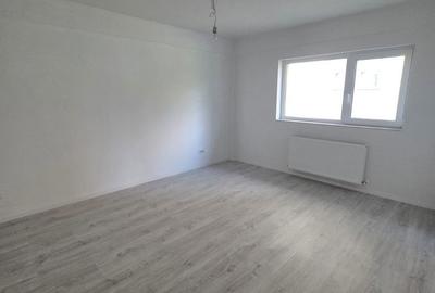 Garsonieră decomandată în Podu Roș - 2