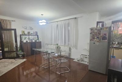 Casa ,zona Ford, suprafata utila 360 mp,teren 518 mp POSIBIL - 4
