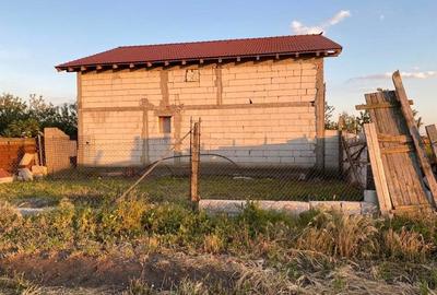 Casă cu Teren 450 Mp în Jimbolia - 2