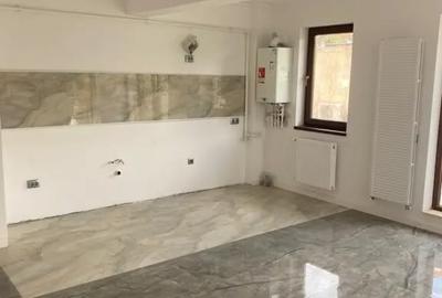 Apartament cu 2 camere decomandat în Jiului - 15