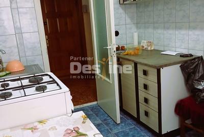 Apartament cu 3 camere decomandat, mobilat în Central - 6