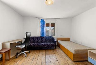 Casă cu 5 camere cu Teren 1620 Mp în Central - 10