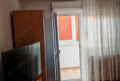 Garsonieră decomandată în 1 Mai - 9