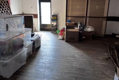Spațiu comercial, de 100 mp, în Central