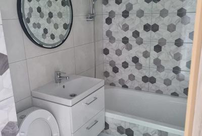 Apartament cu 2 camere semidecomandat în Brâncoveanu