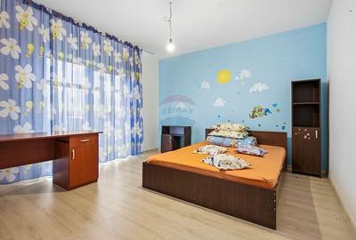 Casa / Vila cu 6 camere de vanzare I Podul Iloaiei - 16