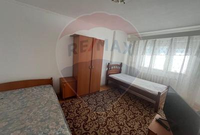Apartament 4 camere inchiriere in zona Brailei