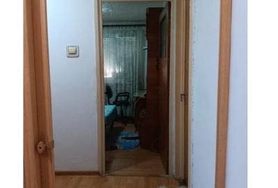 Apartament cu 4 camere decomandat în Rahova - 2