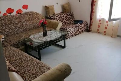 Apartament cu 3 camere decomandat în Chitila - 2