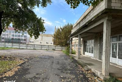 Spațiu comercial, de 2,600 mp, în Central - 6