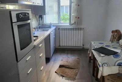 Apartament 2 camere garaj beci