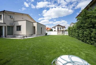 Casă individuală cu 10 camere cu Teren 925 Mp în Nufărul - 24