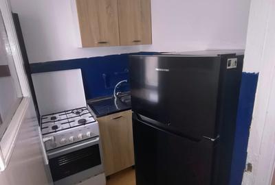 Garsonieră semidecomandată în UMT - 8