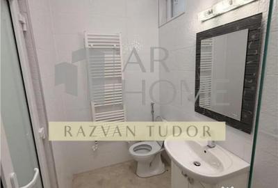 Spațiu comercial, de 70 mp, în Central - 3