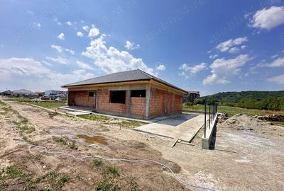 Casă cu 4 camere în Aeroport - 3