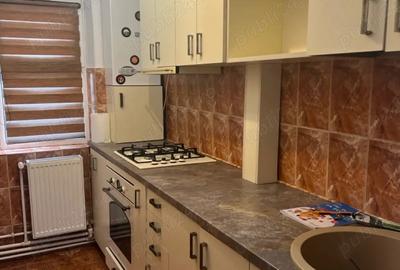 Inchiriez apartament 2 camere - 1