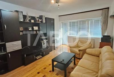 Apartament cu 3 camere garaj si pivnita de vanzare in Sebes - 1