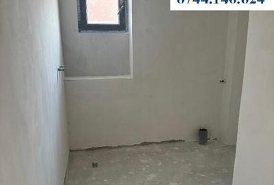 Ap 3 camere, parter (la vila). Pre? redus de la 85.000 Eur la 80.000 E - 3