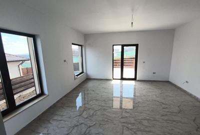 CASA SINGLE DEOSEBITA 4 CAMERE,VALEA LUPULUI ,IASI - 6