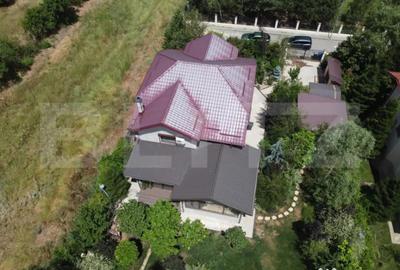 Casă cu 7 camere cu Teren 1170 Mp în Central - 13